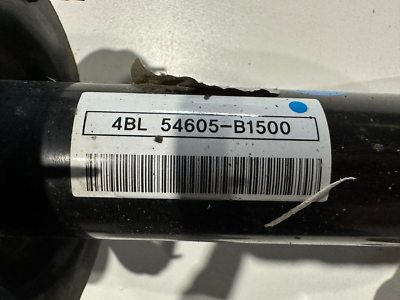 2015 2016 Hyundai Genesis SDN 3.8l AWD LT FT Strut Bracket W/strut  