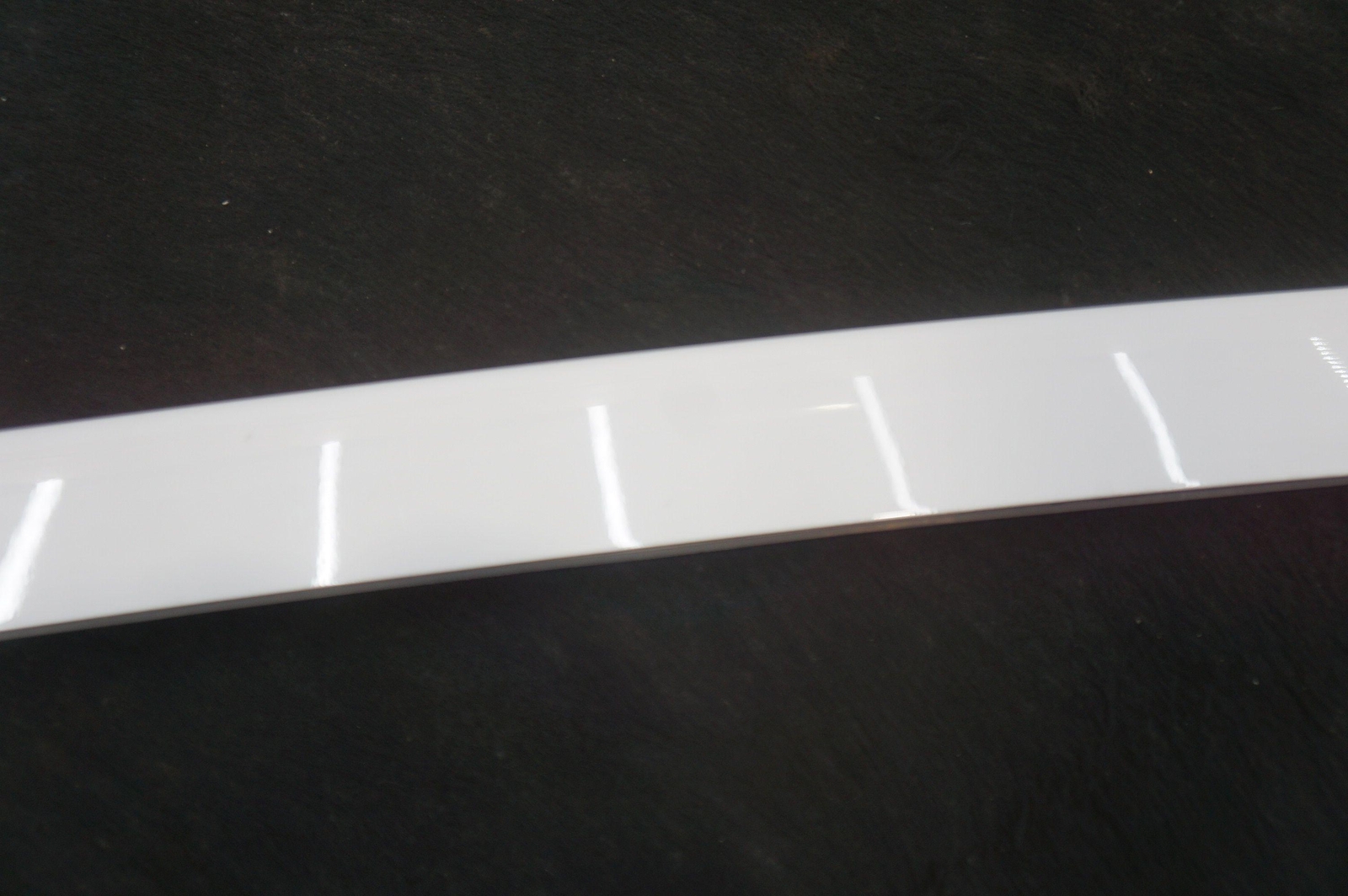 Front Windshield Top Center Trim 51137226083 Rolls Royce Ghost Series I 2009-14