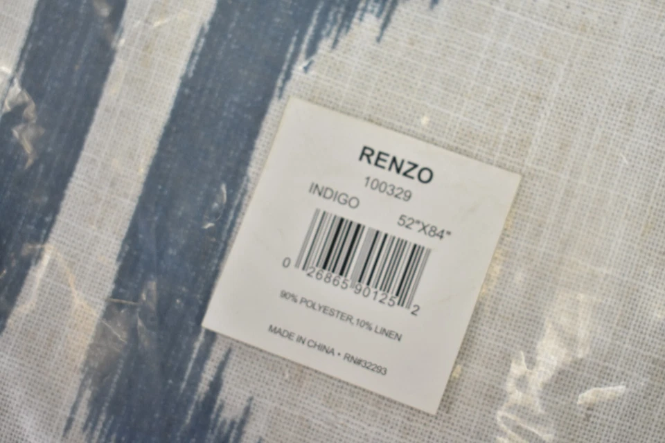 Panel de ventana de oscurecimiento de habitación de lino geométrico Elrene Renzo Ikat índigo 52" x 84" Foto 2 de 4