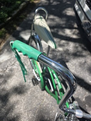 Schwinn Sting-ray KRATE 2007 ORIGINAL SURVIVOR Never Ridden 16x20