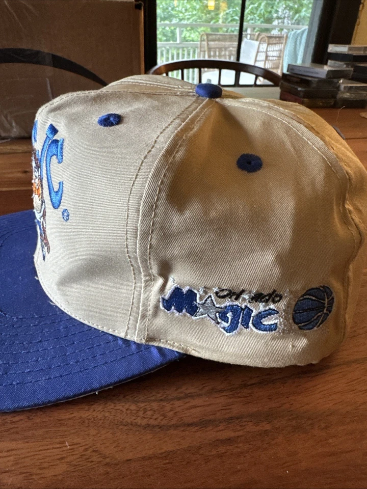 Sombrero de Diablo de Tasmania Orlando Magic 1994 de Colección Oficial con Licencia NBA SnapBack Foto 2 de 4