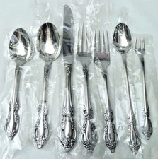 * ONEIDA - RAPHAEL - DISTINCTION DELUXE - Flatware  OLD STOCK * CHOOSE *