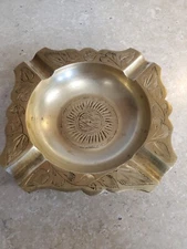 Vintage Solid Brass Ashtray Made in India Marked 515.J Etched Leaf Design 4.2 oz