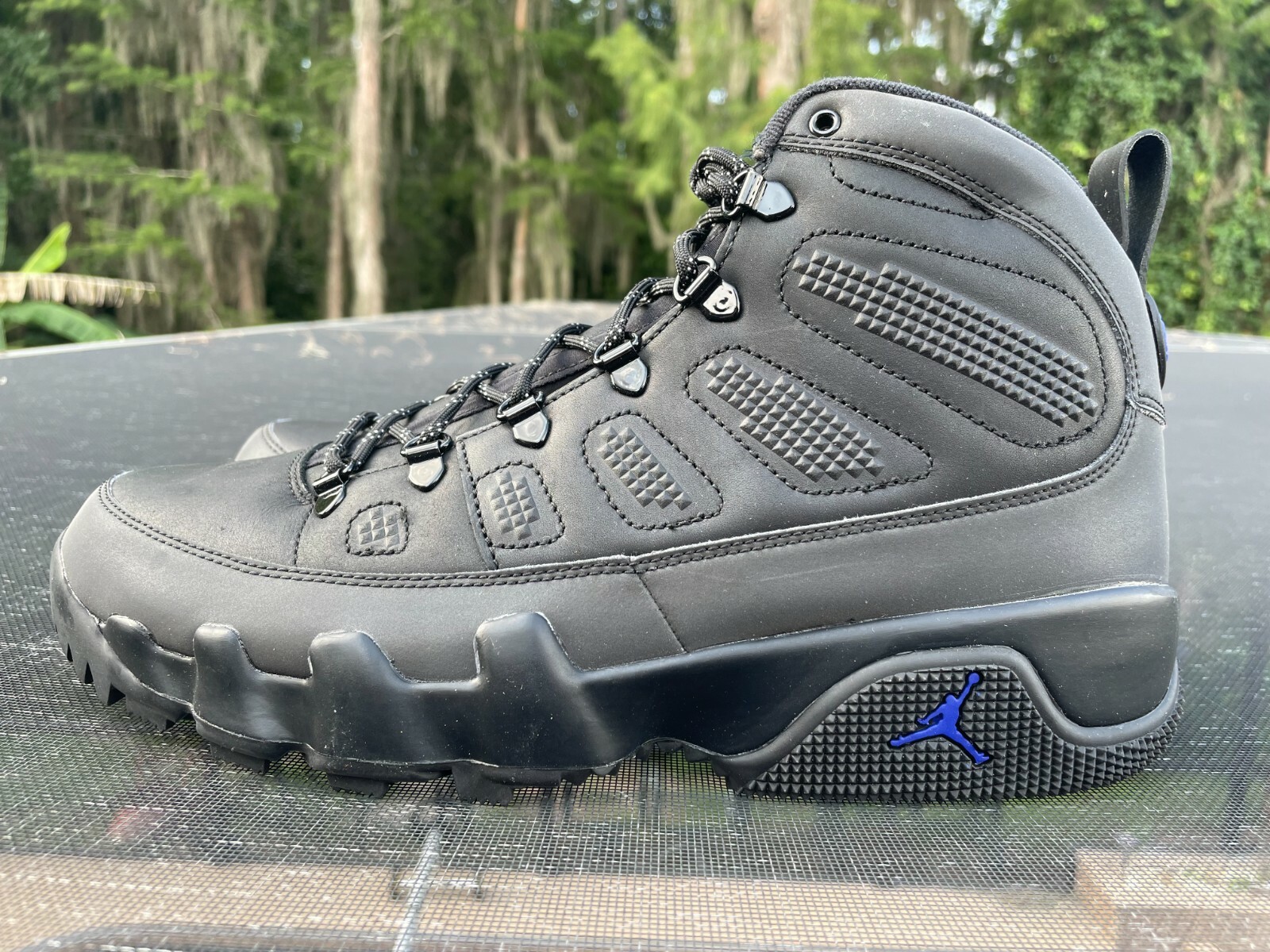 black concord retro 9