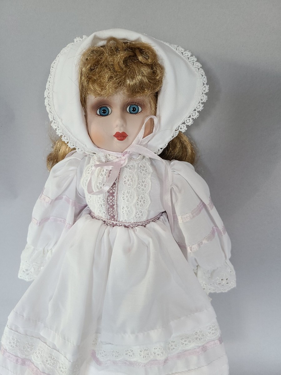 PORCELAIN COUNTRY STYLE DOLL 15" BLONDE HAIR BLUE EYES WHITE DRESS AND BONNET PORCELAIN COUNTRY STYLE DOLL 15" BLONDE HAIR BLUE EYES WHITE DRESS AND BONNET
