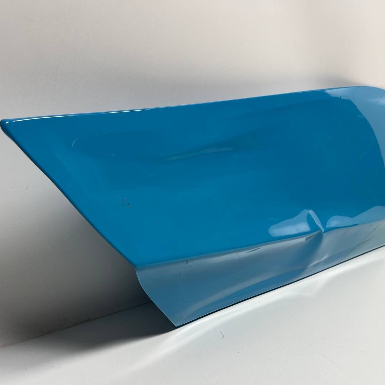 MCLAREN RIGHT EXTERIOR OUTER DOOR LOWER PANEL 