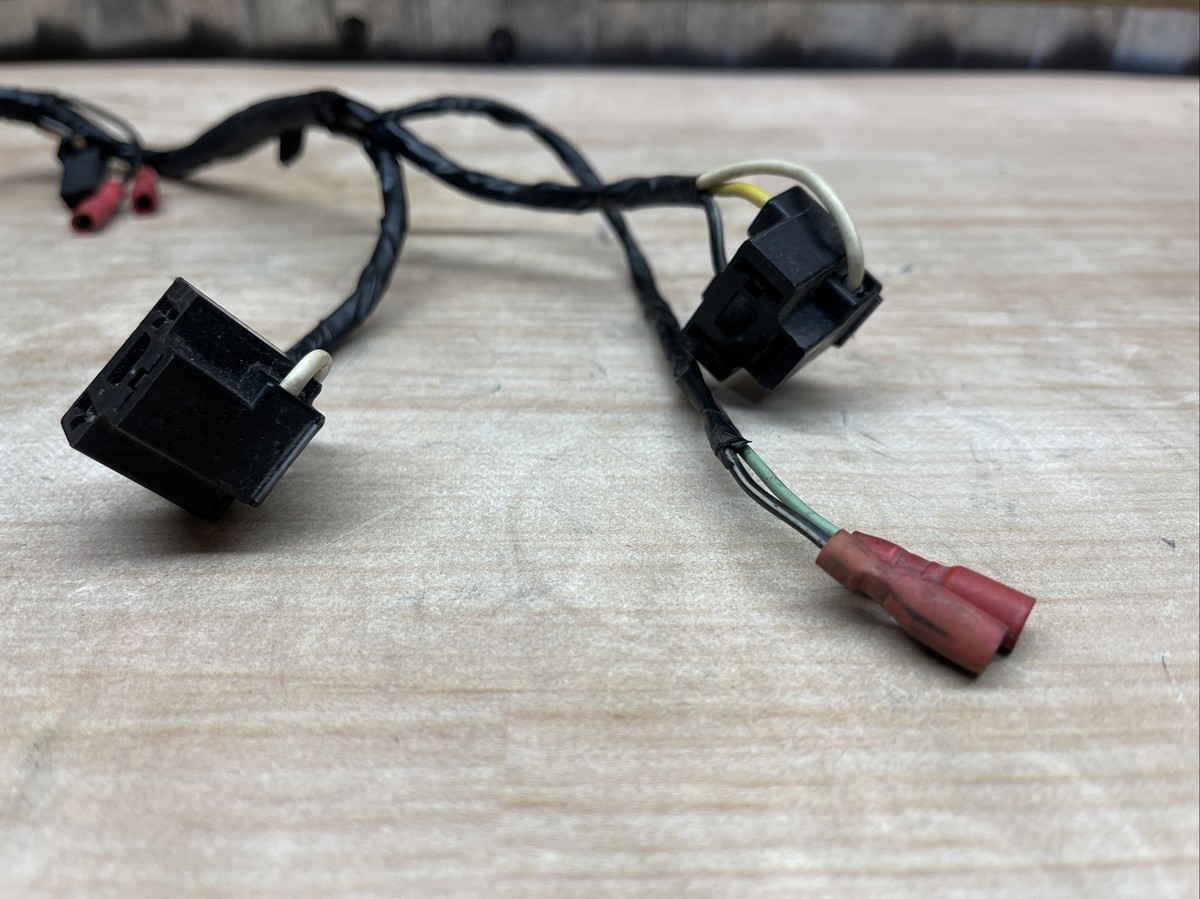 91 92 93 94 SUZUKI GSXR 750 1100 OEM HEADLIGHT WIRE HARNESS 91 92 93 94 SUZUKI GSXR 750 1100 OEM HEADLIGHT WIRE HARNESS