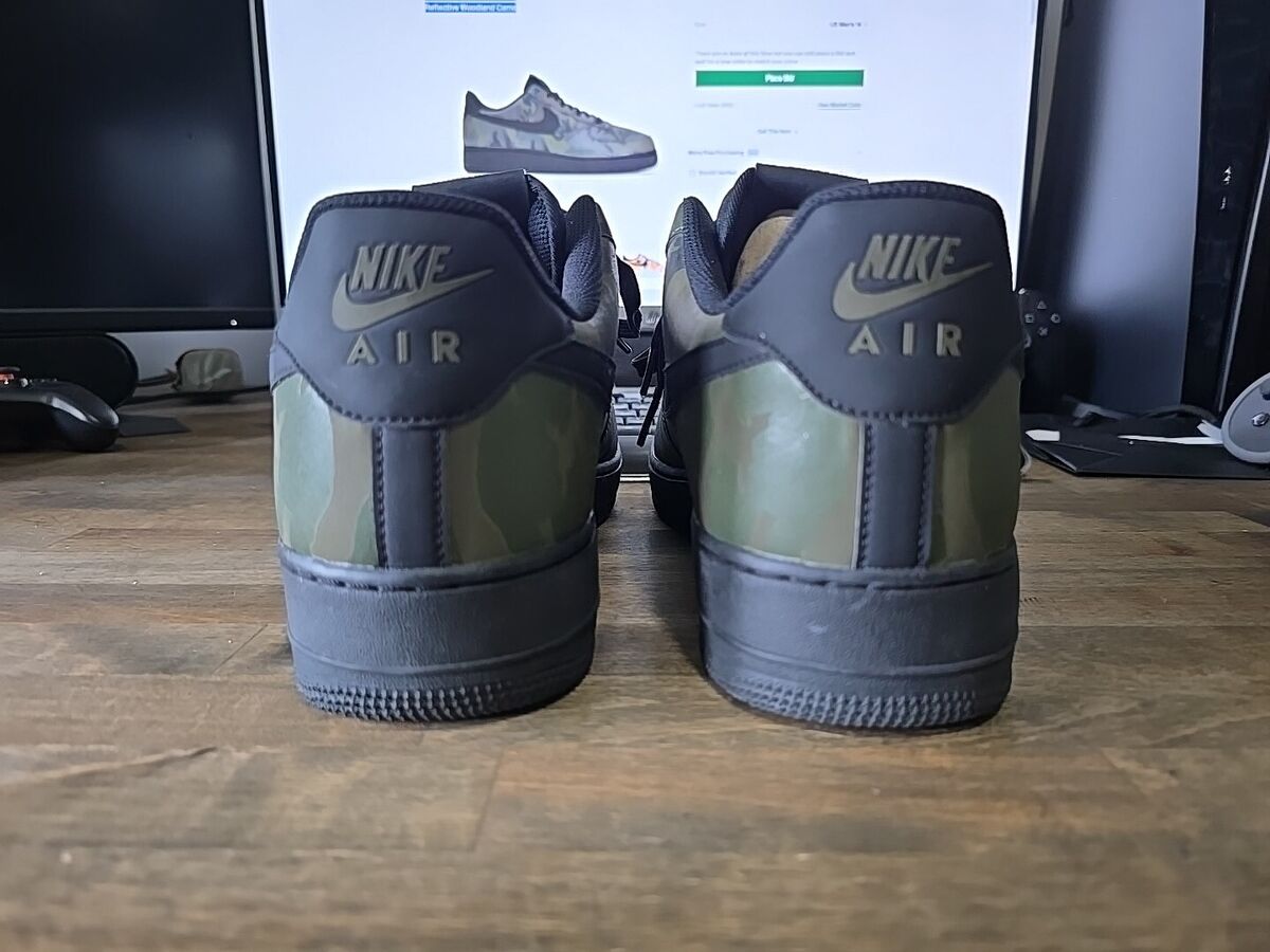 NIKE AIR FORCE 1 07 LV8 NIKE AIR FORCE 1 07 LV8