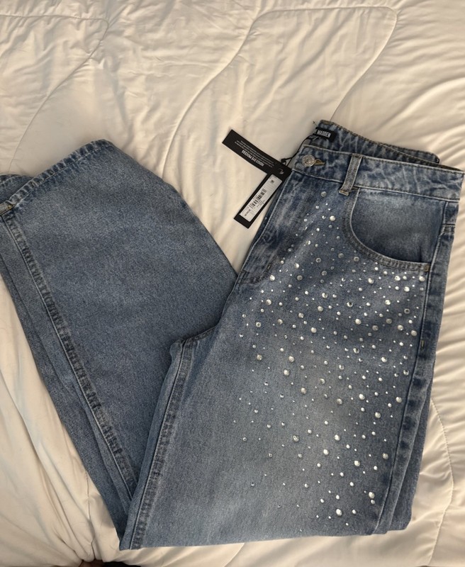 NWT Steve Madden Taylor Denim Crystal Embellished Straight Leg Jeans Size 30