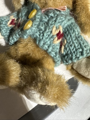 Boyds archive collection Bunny rabbit wearing teal crocheted sweater - Photo 4/10