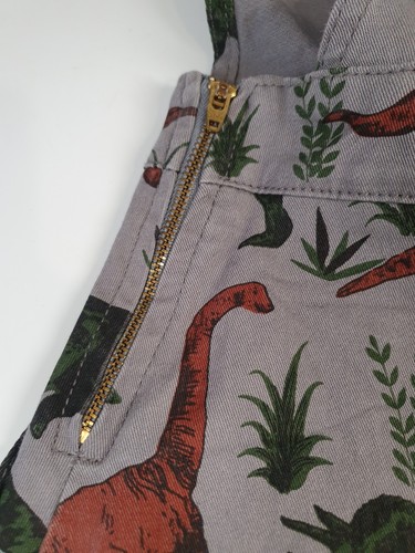 Run & Fly Pinafore Dungaree Dress Dinosaurs Grey Green Cotton With Pockets UK 8 - Picture 8 of 11