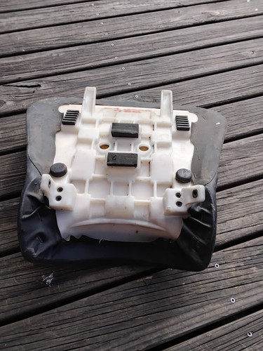 Suzuki GSXR 750 '04 Front Drivers Riders Seat Cushion - Picture 5 of 9