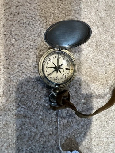 Antique Military WW1 US Compass WALTHAM Brass Good Working Condition