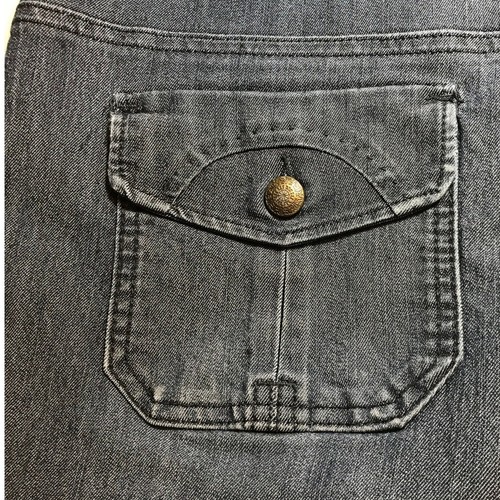 One 5 One MId-Rise Classic Fit Dark Stonewash Denim Shorts 14 - Picture 7 of 7