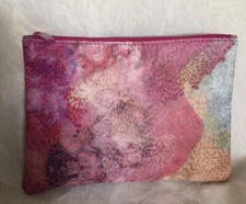 LUCY SIMPSON for QANTAS Zipped Pouch/Makeup/Bag Organiser/Toiletry Bag