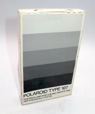 *IN BOX* UNOPENED POLAROID SIZE 107 BLACK & WHITE PACK FILM-EXP 9/88