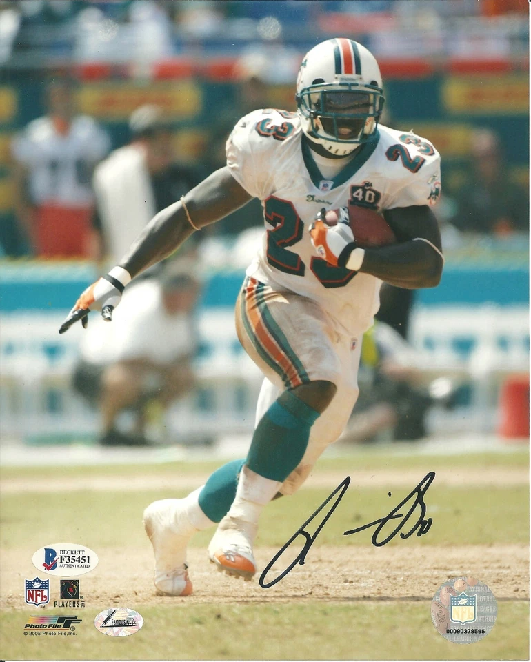 Ronnie Brown Miami Dolphins Signed Auto 8x10 Photo Beckett BAS COA - Изображение 2 из 2