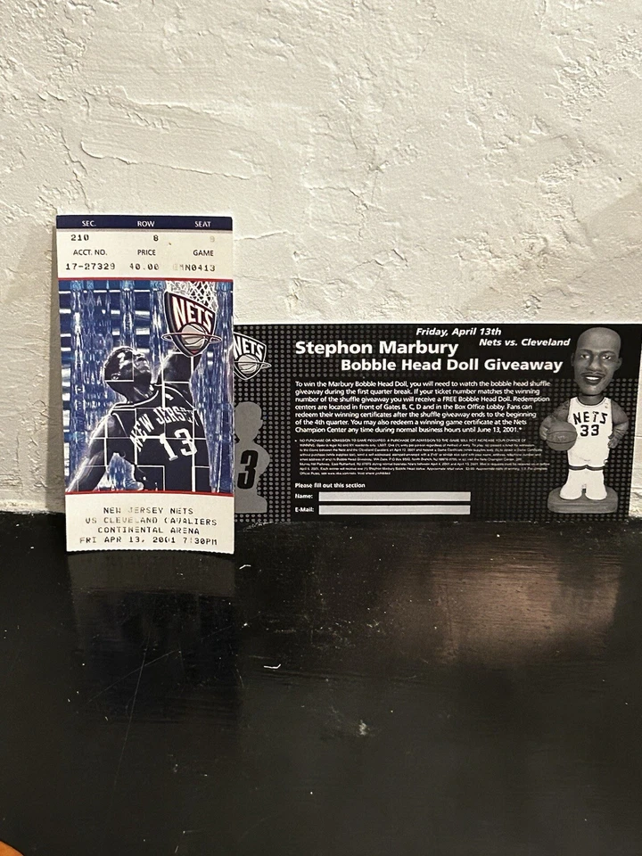 Stephon Marbury NJ Nets SGA Bobblehead 2001 certificado de autenticidad + boleto de juego en caja original Foto 3 de 4