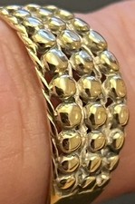 9ct 375 Gold 3 Row Keeper Ring. 3g Vintage Pre-Owned. Size S1/2. Comes in a box.