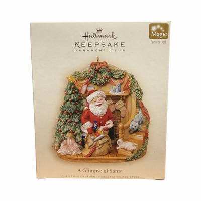 2006 Hallmark A Glimpse of Santa Christmas Ornament - Santa Claus, Pup, and Cat