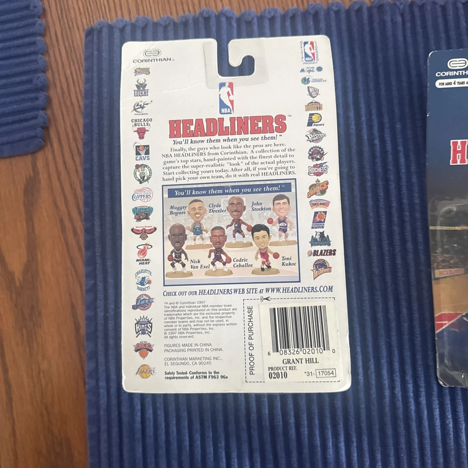 Lote de 8,99 cabezas de cartel de la NBA Grant Hill + Glenn Robinson 1997 sellado de fábrica Foto 4 de 4