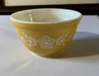 Vintage Pyrex Butterfly Gold 401 1 1/2 Pt Mixing Bowl