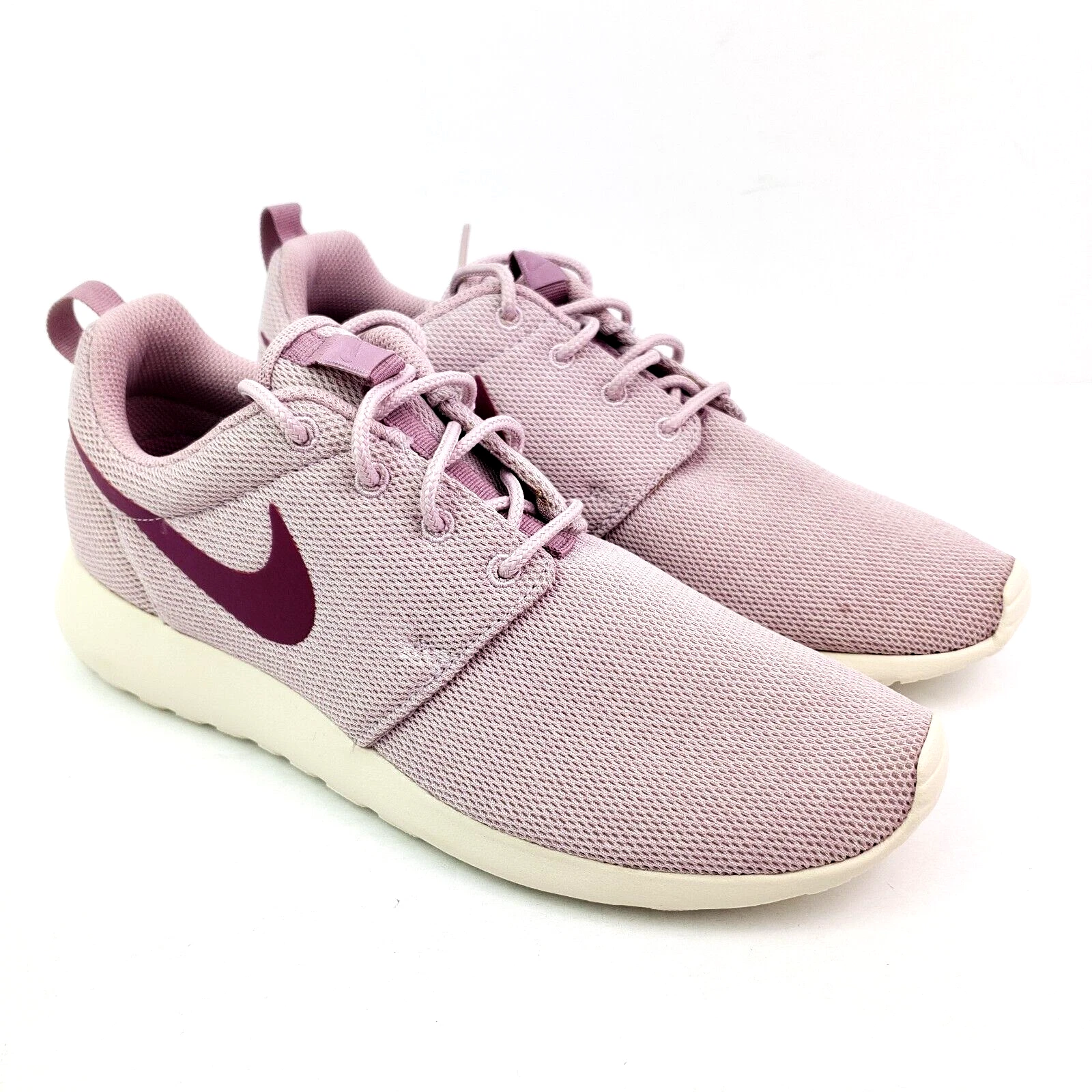 Scarpe da ginnastica basse Nike Roshe One da donna taglia 9 Plum Chalk True Berry 844994 501