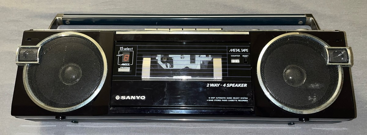 Vintage Sanyo M7770K 4 Band Radio Cassette Player Recorder