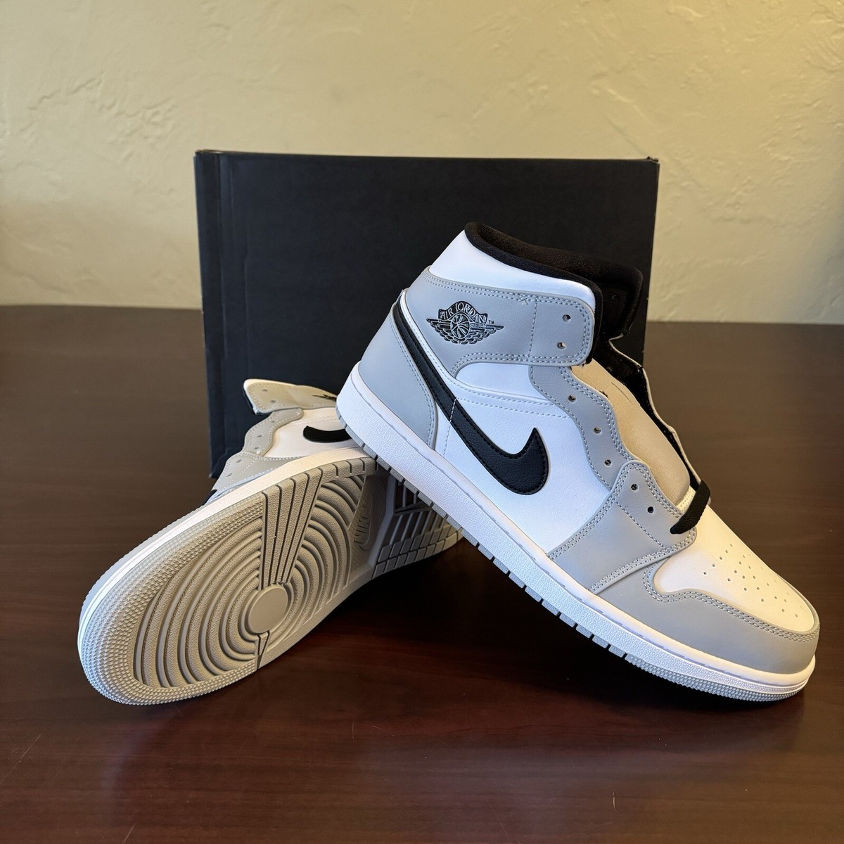 Size 12 Men - Air Jordan 1 Mid Smoke Grey / Black-White Size 12 Men - Air Jordan 1 Mid Smoke Grey / Black-White