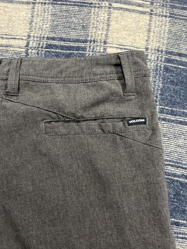 Volcom V Monty Stretch Chino Short Boys 29 Charcoal Black Skateboard Surfing - Picture 4 of 6