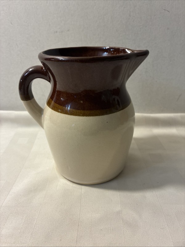 VTG Roseville Pottery Creamer R. R. P. Co. USA # 121 - K Nice Shape 