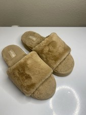 Muk Luks Original Irish Cream Faux Fur Cozy Platform Slippers Woman's Size 5-6