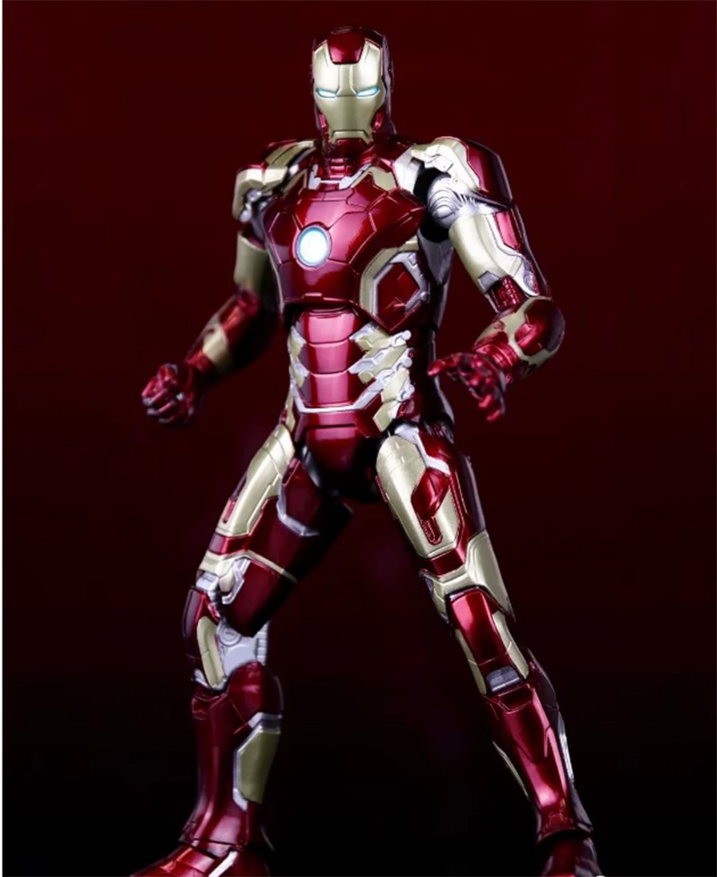 Marvel Avengers Iron Man Mark MK 43 Infinity War LED Action Figure Model Kit
