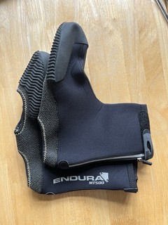 Endura MT500 Black Neoprene Mountain bike Overshoes Size Medium Used