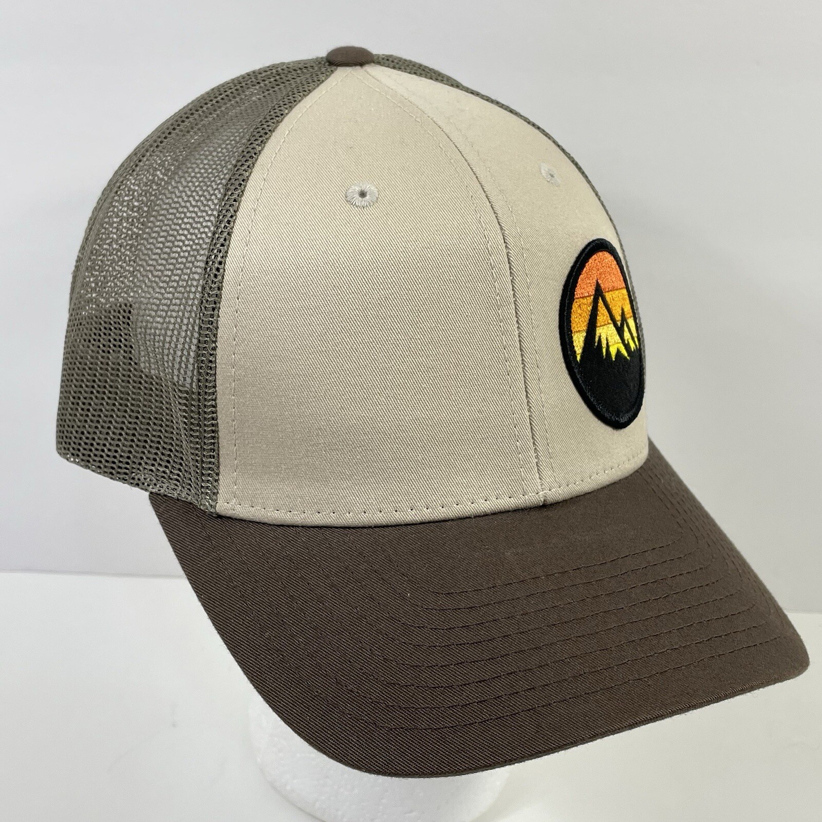 Sunset Mountain Circle Patch Retro Trucker Hat Ca… - image 3