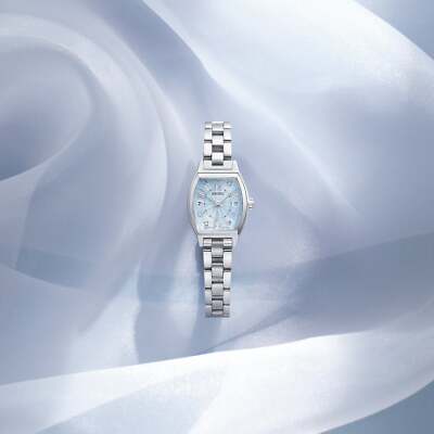 SEIKO LUKIA Happy Collection SSWA011 Analog Quartz Airy Blue Dial