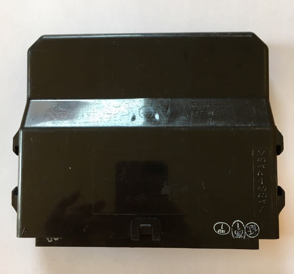 Lexus IS-200 ABS & TRC Control Unit OEM 8954053030