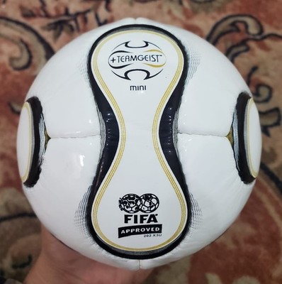 Adidas TEAMGEIST Germany 2006 Mini Ball FiFa World Cup Soccer Ball