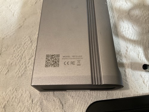 Plugable TBT3-UDZ Thunderbolt 3 Universal Docking Station - Picture 5 of 8