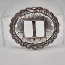Vtg. 90 FLORAL BELT BUCKLE  R.O.C. Taiwan Silver Toned Etched Details 1" Strap