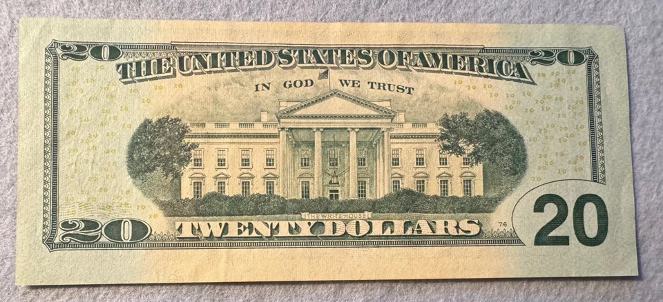 Series 2004 $20 Twenty Dollar Federal Reserve STAR Note - Image 2 of 2