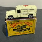 Vintage Original Boxed Lesney Matchbox #14 Daimler Ambulance Die-Cast Car
