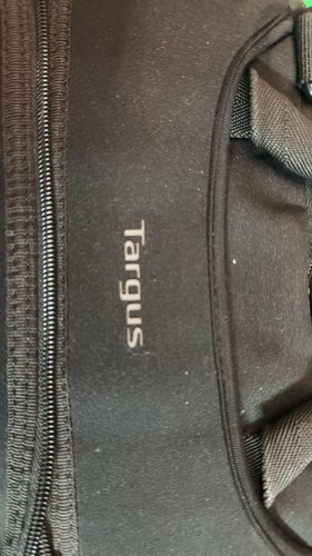 Custodia per laptop Targus nera 15" maniglia per trasporto borsa tascabile con cerniera adatta alla maggior parte dei PC - Foto 3 di 5