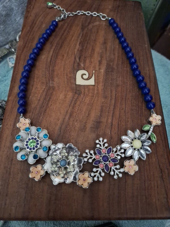 Lia Sophia Gorgeous Unique And Rare Necklace... - Image 2 of 4