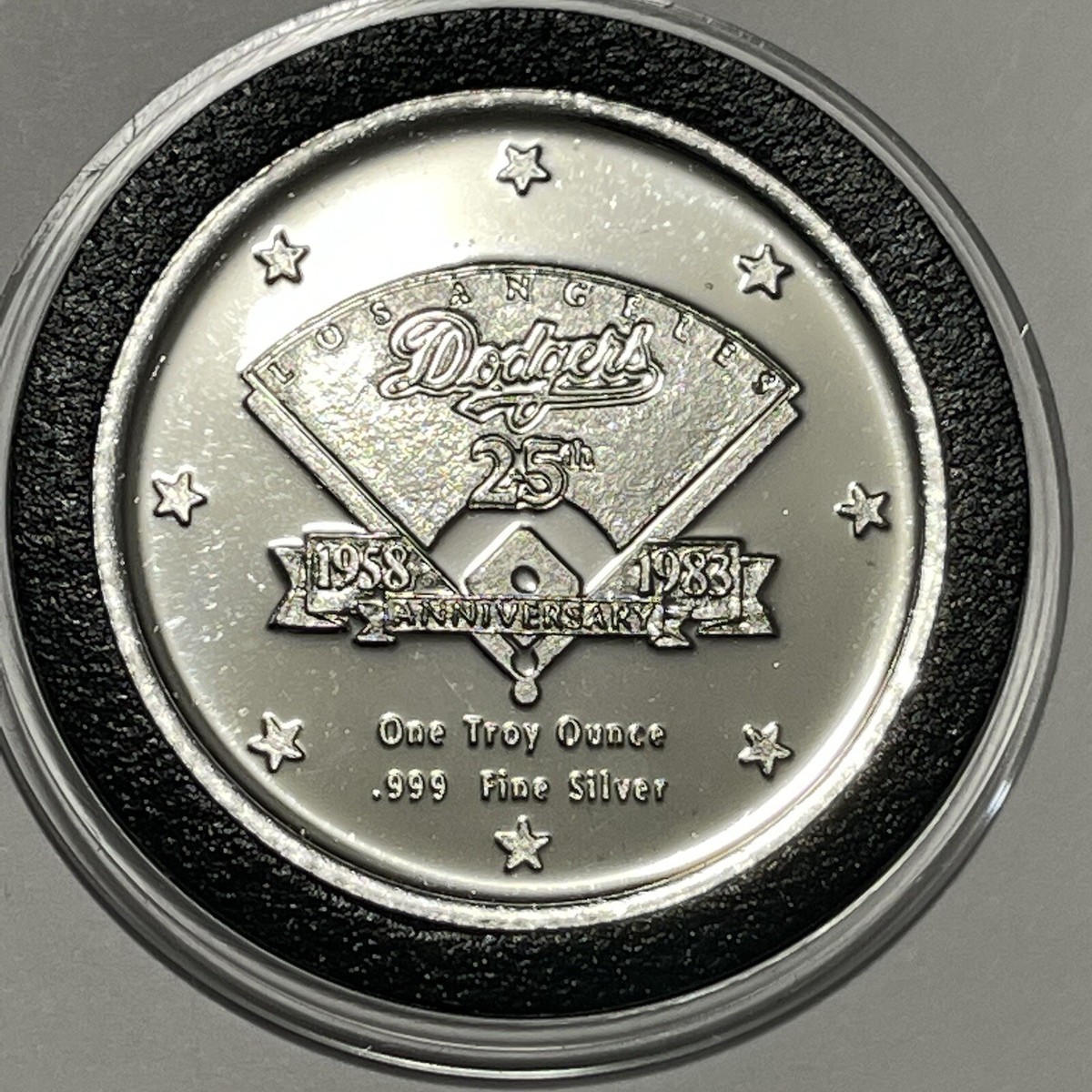 1983 Los Angeles Dodgers 25th Anniversary Coin 1 Troy Oz