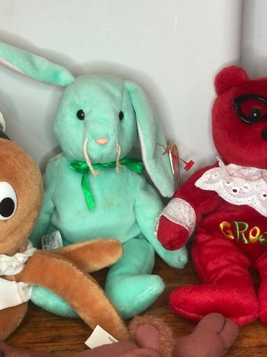 10 Random Beanie Plush - TY Baby Bunny, Austin Powers Bear, Kanga & Roo, Kellogs - Picture 5 of 22