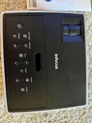 InFocus IN1100 Ultra Mobile Widescreen DLP Projector WXGA 2100 Lumens W1100