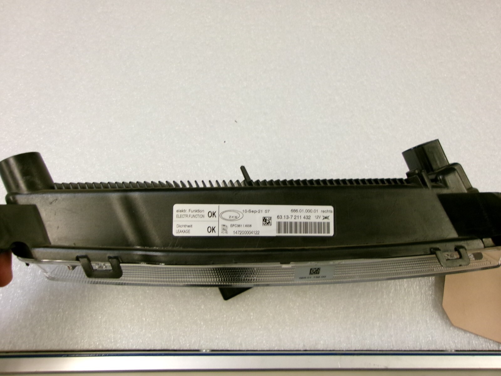 Rolls-Royce Wraith /Ghost Turn Signal Indicator (R) OEM: 63127211432 New