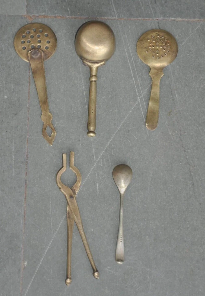 Pequeña casa de muñecas artesanal de latón de 5 piezas de artículos de cocina para bebés Foto 3 de 4