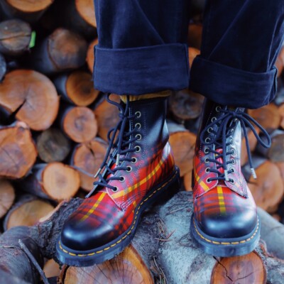 Martens Women's 1460 Tartan McMarten Black Backhand Straw